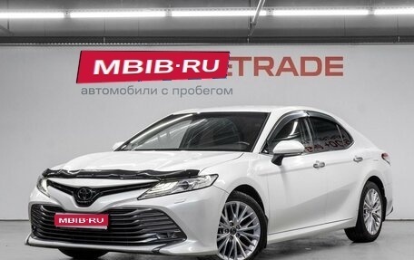 Toyota Camry, 2018 год, 2 890 000 рублей, 1 фотография