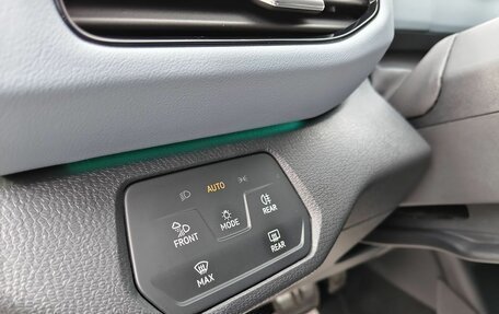 Volkswagen ID.4, 2023 год, 3 849 000 рублей, 22 фотография