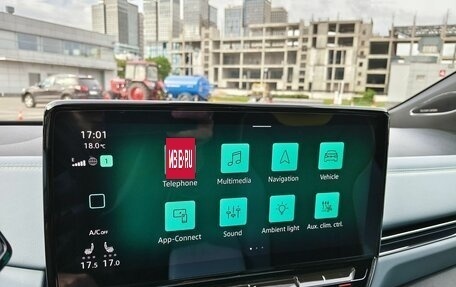 Volkswagen ID.4, 2023 год, 3 849 000 рублей, 19 фотография
