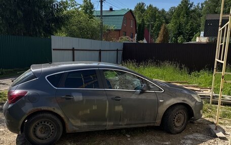 Opel Astra J, 2010 год, 350 000 рублей, 4 фотография