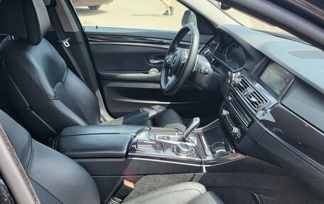 BMW 5 серия, 2014 год, 2 450 000 рублей, 11 фотография