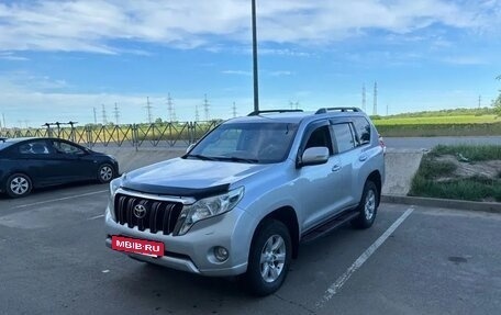 Toyota Land Cruiser Prado 150 рестайлинг 2, 2014 год, 3 990 000 рублей, 7 фотография