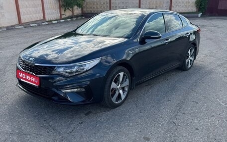 KIA Optima IV, 2018 год, 2 550 000 рублей, 2 фотография
