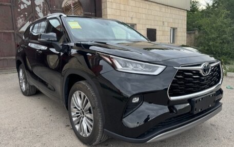 Toyota Highlander, 2026 год, 4 950 000 рублей, 3 фотография