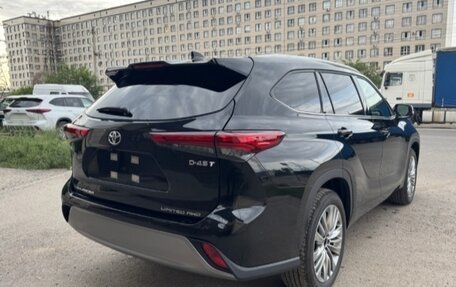 Toyota Highlander, 2026 год, 4 950 000 рублей, 4 фотография