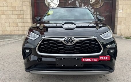 Toyota Highlander, 2026 год, 4 950 000 рублей, 2 фотография