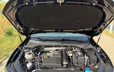 Volkswagen Passat B8 рестайлинг, 2022 год, 2 390 000 рублей, 12 фотография