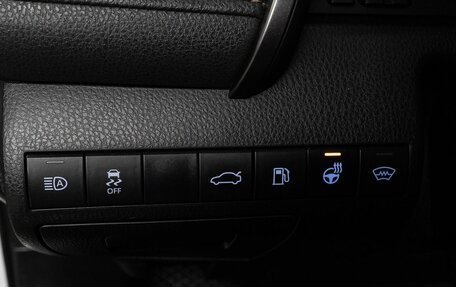 Toyota Camry, 2018 год, 2 890 000 рублей, 13 фотография