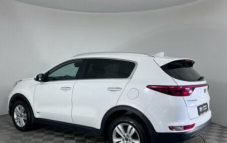 KIA Sportage IV рестайлинг, 2017 год, 2 099 000 рублей, 4 фотография