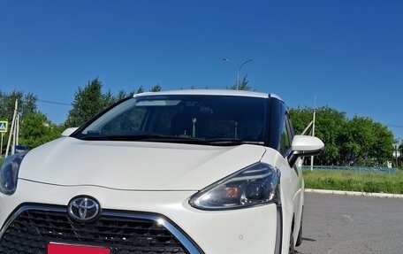 Toyota Sienta II, 2020 год, 1 610 000 рублей, 1 фотография