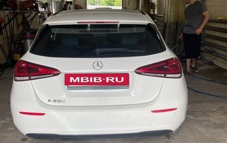 Mercedes-Benz A-Класс, 2018 год, 2 500 000 рублей, 3 фотография