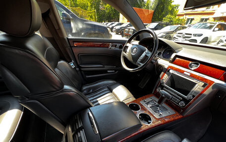Volkswagen Phaeton I рестайлинг, 2012 год, 1 590 000 рублей, 12 фотография