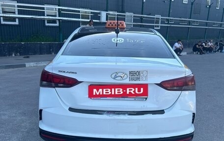 Hyundai Solaris II рестайлинг, 2021 год, 1 050 000 рублей, 3 фотография