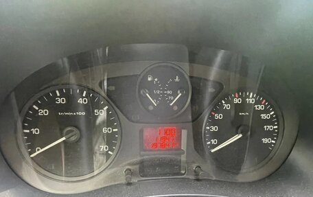 Peugeot Partner II рестайлинг 2, 2011 год, 750 000 рублей, 4 фотография
