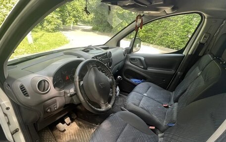Peugeot Partner II рестайлинг 2, 2011 год, 750 000 рублей, 3 фотография