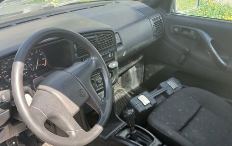 Volkswagen Passat B4, 1995 год, 110 000 рублей, 5 фотография