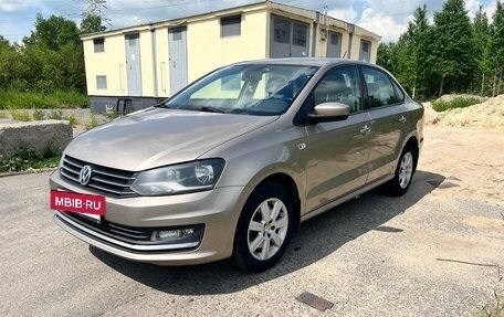 Volkswagen Polo VI (EU Market), 2016 год, 960 000 рублей, 2 фотография