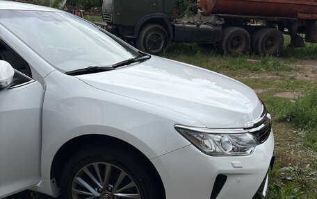 Toyota Camry, 2015 год, 1 910 000 рублей, 20 фотография