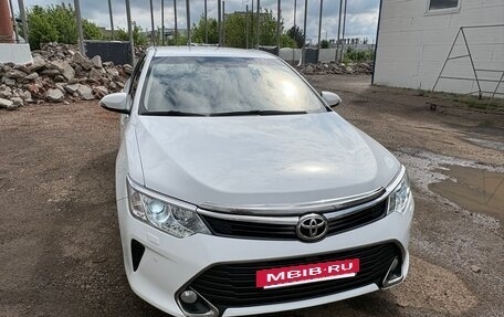 Toyota Camry, 2015 год, 1 910 000 рублей, 15 фотография