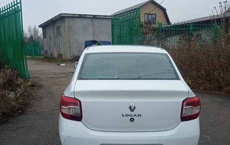 Renault Logan II, 2020 год, 650 000 рублей, 4 фотография