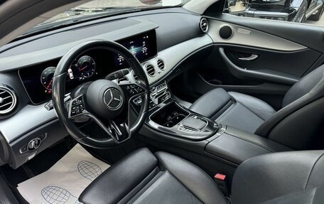 Mercedes-Benz E-Класс, 2021 год, 3 390 000 рублей, 15 фотография