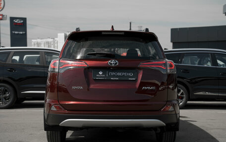 Toyota RAV4, 2016 год, 2 290 000 рублей, 6 фотография