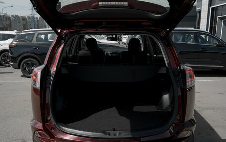 Toyota RAV4, 2016 год, 2 290 000 рублей, 20 фотография