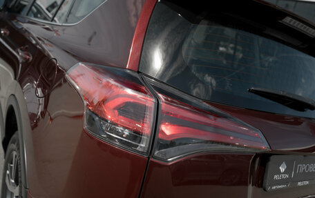 Toyota RAV4, 2016 год, 2 290 000 рублей, 24 фотография
