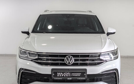 Volkswagen Tiguan II, 2021 год, 3 615 000 рублей, 2 фотография