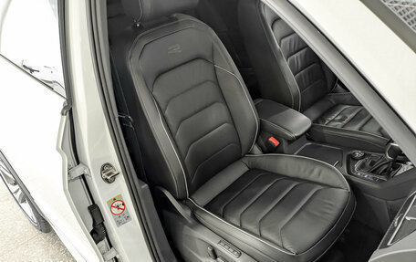 Volkswagen Tiguan II, 2021 год, 3 615 000 рублей, 25 фотография