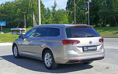 Volkswagen Passat B8 рестайлинг, 2019 год, 2 050 000 рублей, 8 фотография