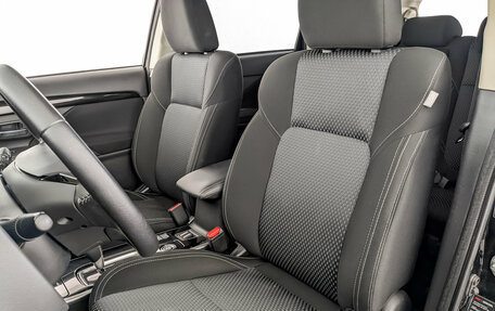 Mitsubishi Outlander III рестайлинг 3, 2020 год, 2 790 000 рублей, 22 фотография