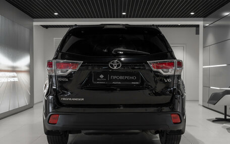 Toyota Highlander III, 2014 год, 2 645 000 рублей, 6 фотография