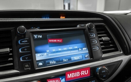 Toyota Highlander III, 2014 год, 2 645 000 рублей, 19 фотография