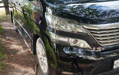 Toyota Vellfire I, 2010 год, 2 280 000 рублей, 4 фотография