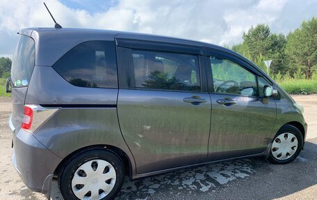Honda Freed I, 2014 год, 1 350 000 рублей, 7 фотография