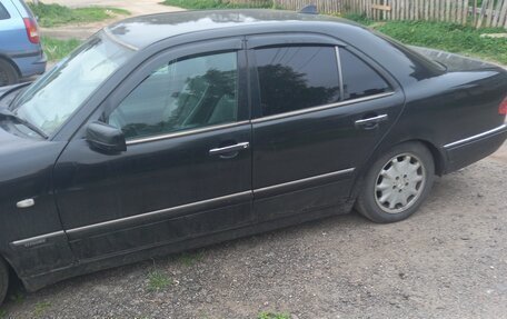 Mercedes-Benz E-Класс, 1998 год, 210 000 рублей, 18 фотография
