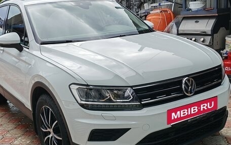 Volkswagen Tiguan II, 2019 год, 2 450 000 рублей, 3 фотография