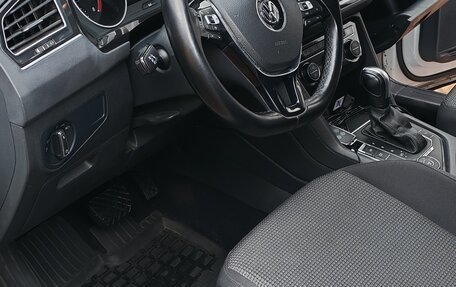 Volkswagen Tiguan II, 2019 год, 2 450 000 рублей, 16 фотография