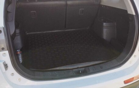 Mitsubishi Outlander III рестайлинг 3, 2014 год, 1 900 000 рублей, 7 фотография