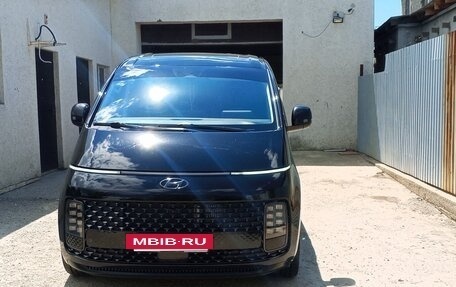 Hyundai Staria, 2023 год, 6 500 000 рублей, 9 фотография