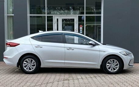 Hyundai Elantra VI рестайлинг, 2017 год, 1 129 000 рублей, 6 фотография