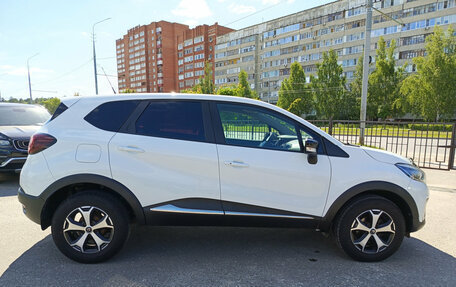 Renault Kaptur I рестайлинг, 2018 год, 1 210 000 рублей, 5 фотография