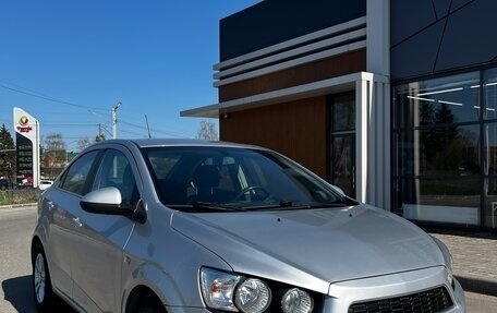Chevrolet Aveo III, 2012 год, 500 000 рублей, 3 фотография