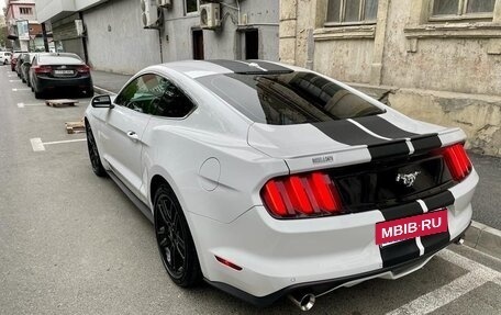 Ford Mustang VI рестайлинг, 2016 год, 1 400 000 рублей, 3 фотография