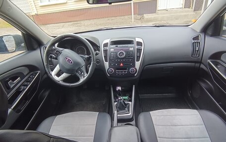 KIA cee'd I рестайлинг, 2011 год, 850 000 рублей, 12 фотография