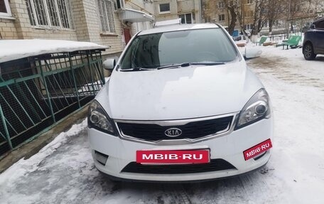 KIA cee'd I рестайлинг, 2011 год, 850 000 рублей, 17 фотография