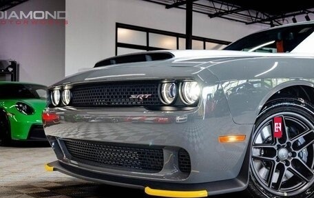 Dodge Challenger III рестайлинг 2, 2023 год, 19 700 000 рублей, 4 фотография