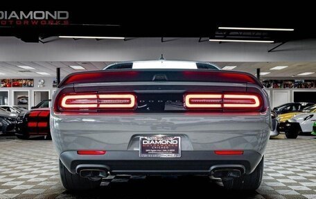 Dodge Challenger III рестайлинг 2, 2023 год, 19 700 000 рублей, 14 фотография