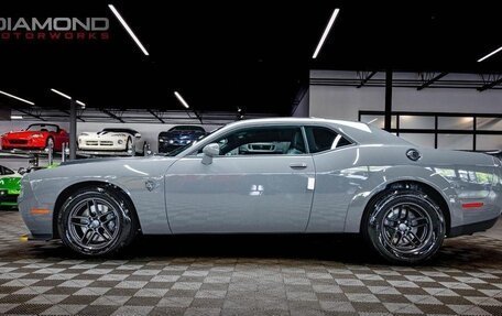 Dodge Challenger III рестайлинг 2, 2023 год, 19 700 000 рублей, 12 фотография
